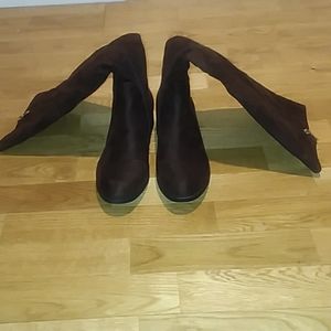 CA collection by carini Womens faux suede boots.